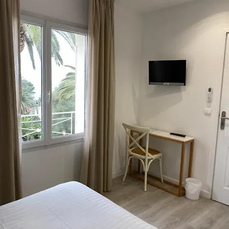 Apartament 418 *