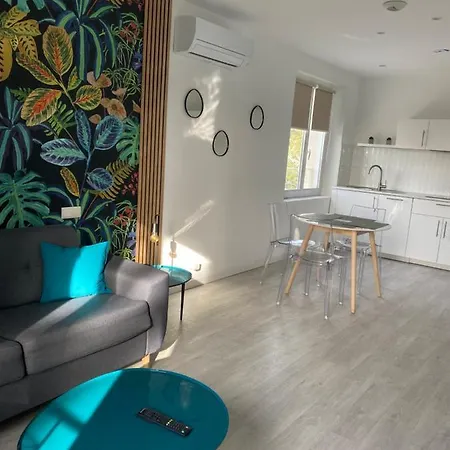 418 Apartament *