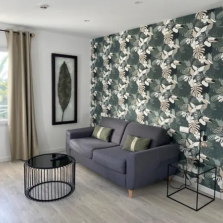 418 * Saint-Raphaël