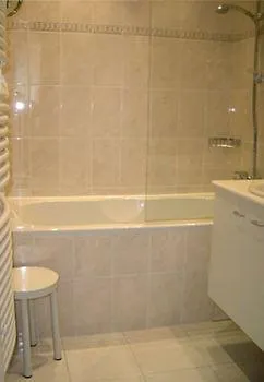 418 Apartament *