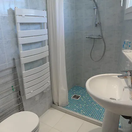 Apartament 418 *